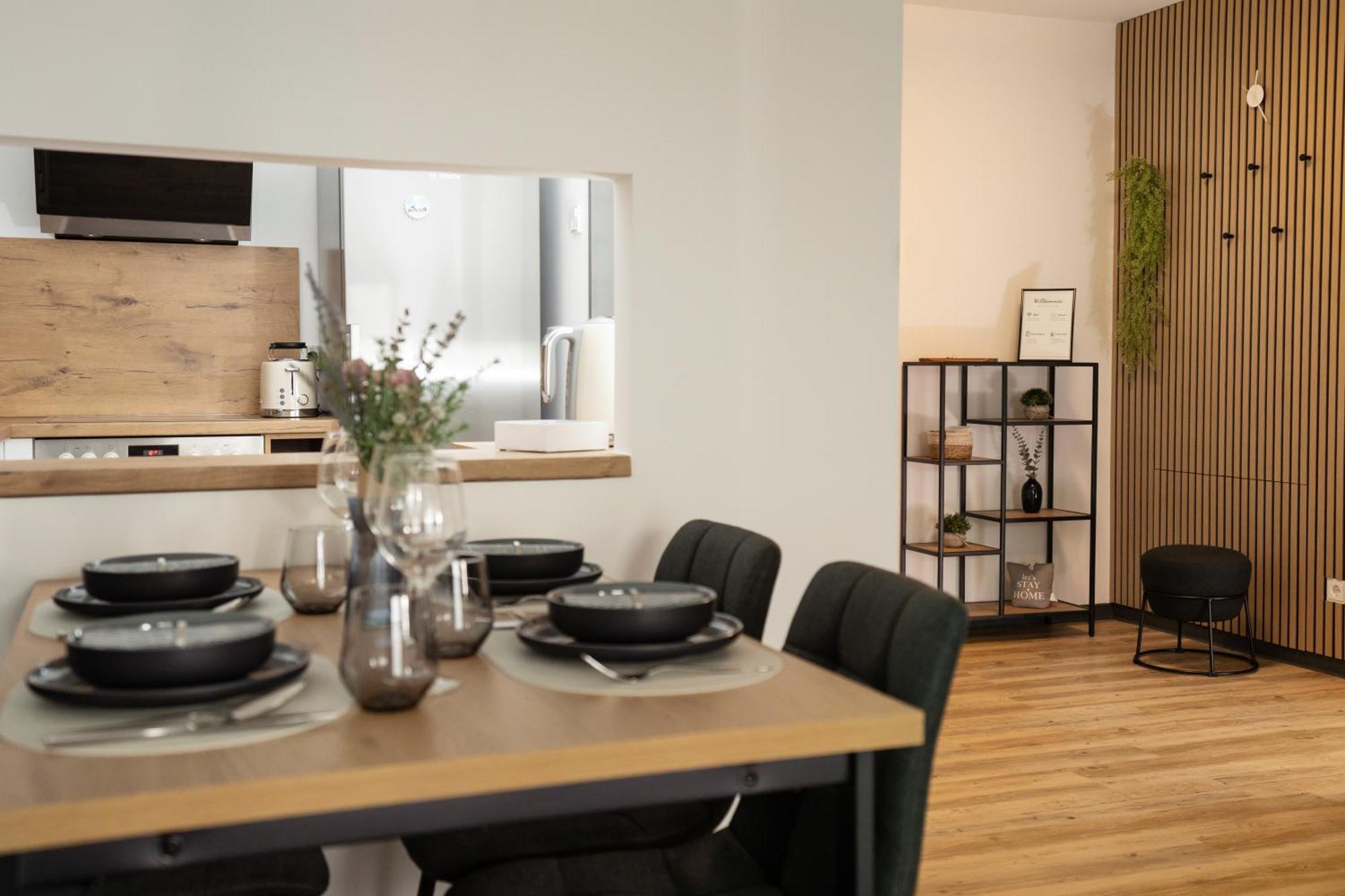 Reitz - Apartment I Zentrale Lage I Stellplatz I 55Qm I 2 Zimmer I Kueche I Bad I Terrasse Bad Hersfeld Εξωτερικό φωτογραφία
