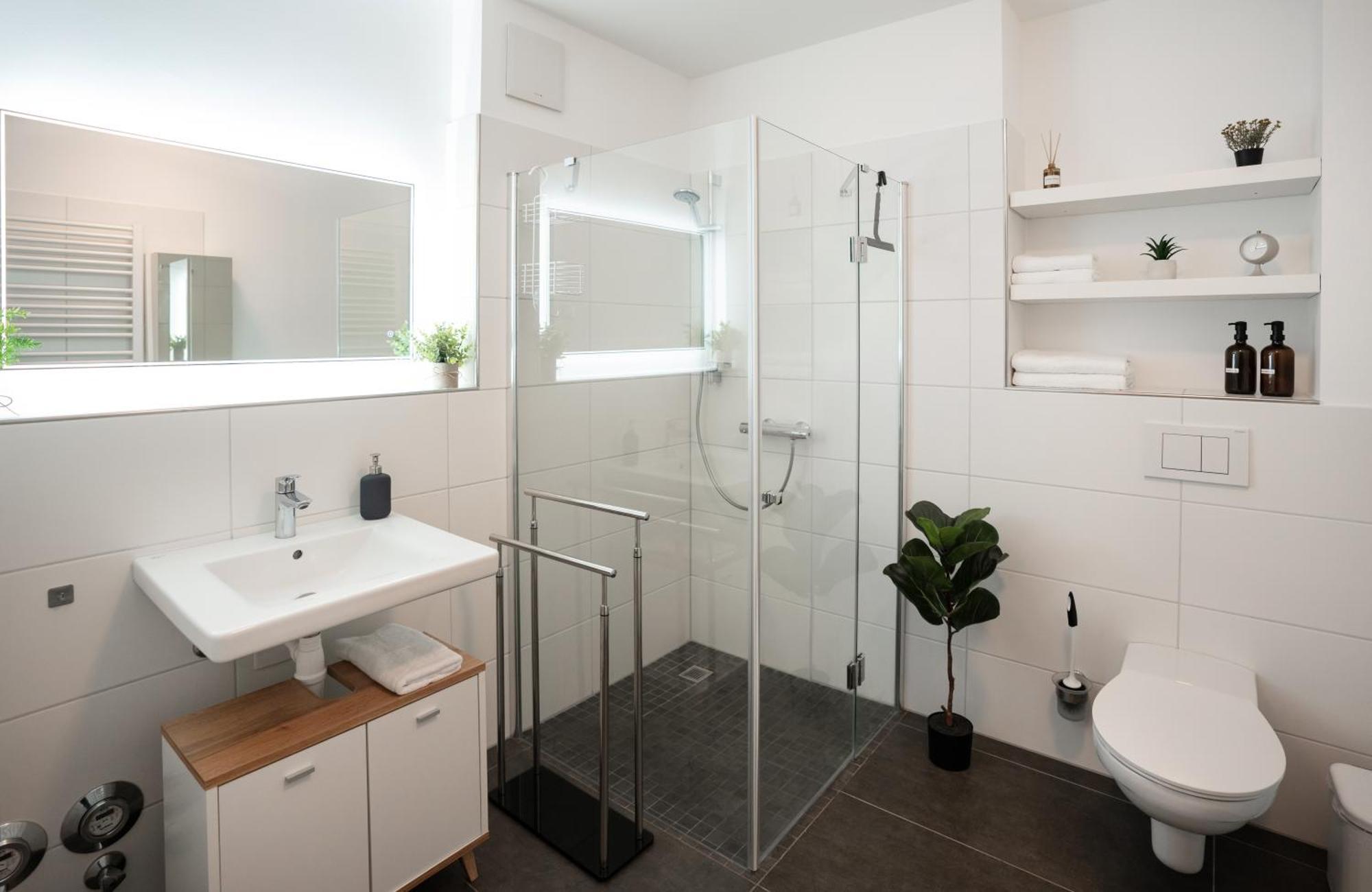 Reitz - Apartment I Zentrale Lage I Stellplatz I 55Qm I 2 Zimmer I Kueche I Bad I Terrasse Bad Hersfeld Εξωτερικό φωτογραφία